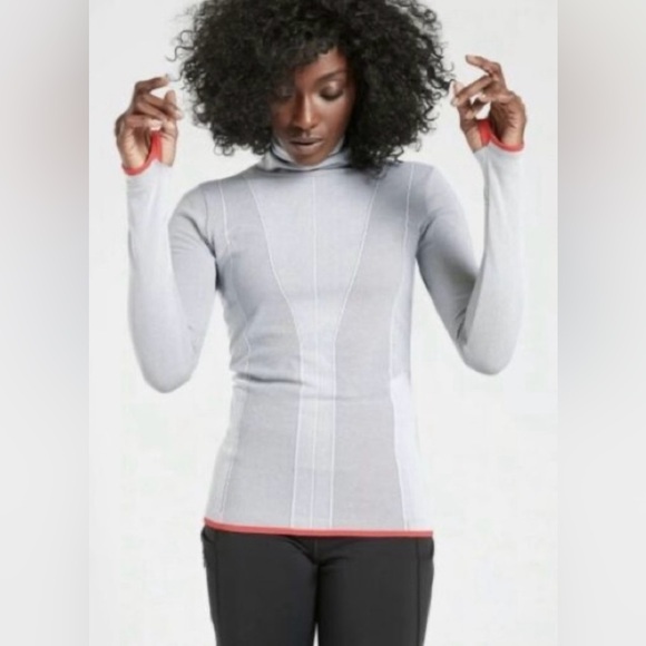 Athleta Flurry Downslope Turtleneck Small - Picture 1 of 9